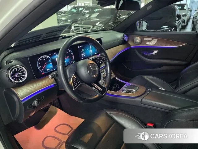 Mercedes-Benz E-Class W213 2020 Белый из Кореи, фото 5