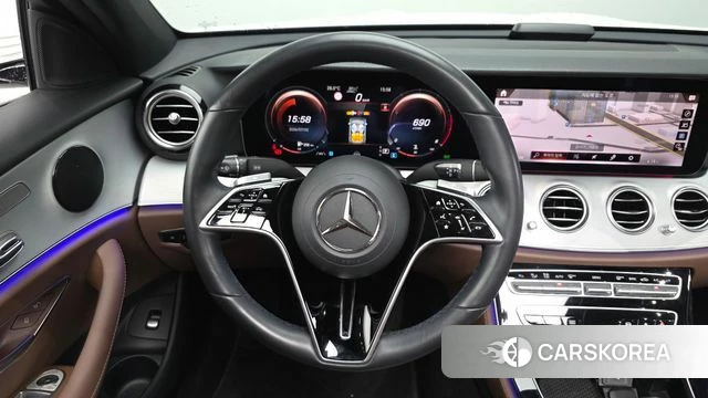 Mercedes-Benz E-Class W213 2021 Белый из Кореи, фото 5