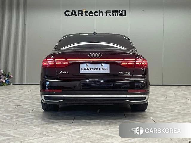 Audi A8 2023 Черный из Китая, фото 5
