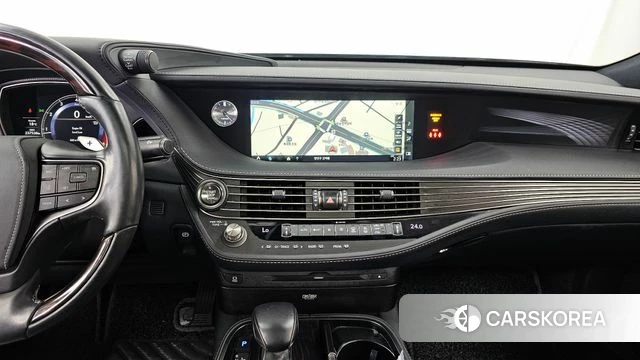 Lexus LS500h 5th generation 2018 Черный из Кореи, фото 5