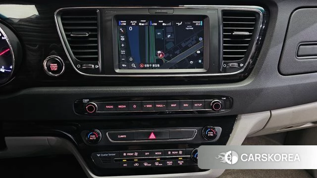 Kia The New Carnival 2018 Белый из Кореи, фото 5