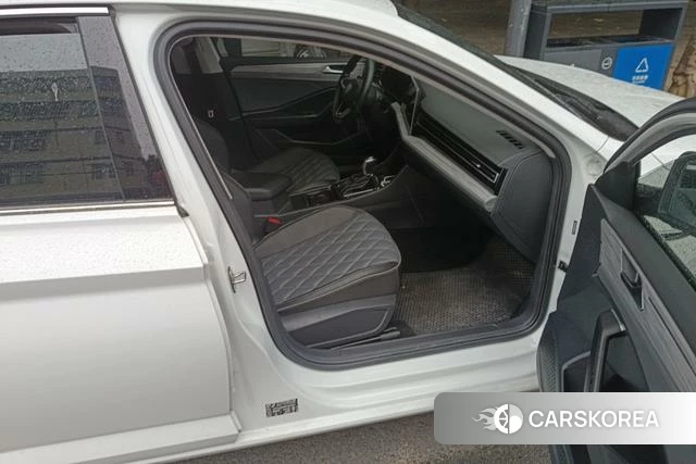 Volkswagen Sagitar 2023 Белый из Китая, фото 5