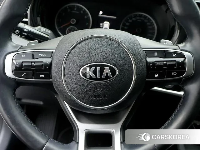 Kia K5 3rd generation 2021 Белый из Кореи, фото 5