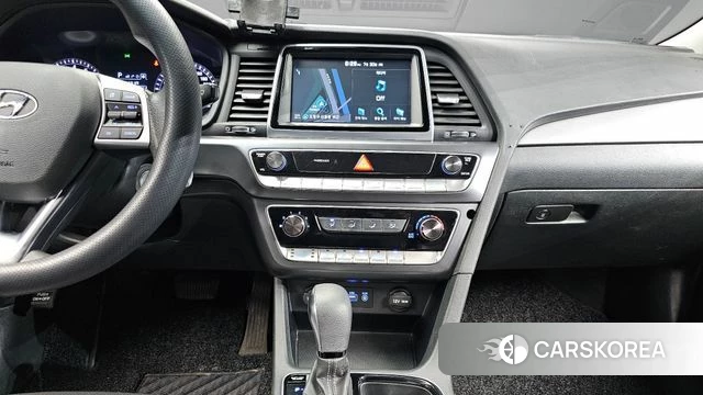 Hyundai Sonata New Rise 2018 Серебристо-серый из Кореи, фото 5