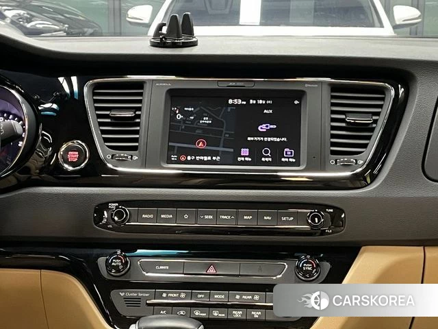 Kia The New Carnival 2019 Черный из Кореи, фото 5
