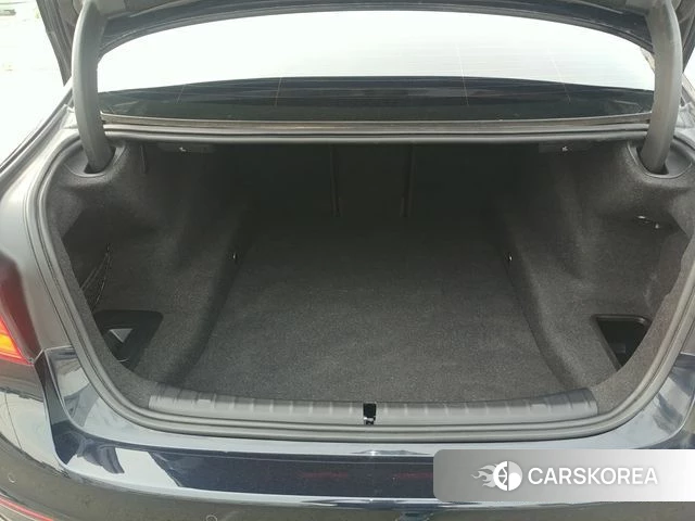 BMW 5 Series (G30) 2019 Синий из Кореи, фото 5