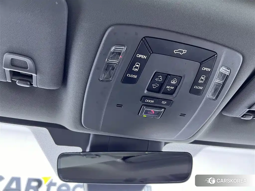Toyota Granvia 2024 Silver/gray из Китая, фото 5