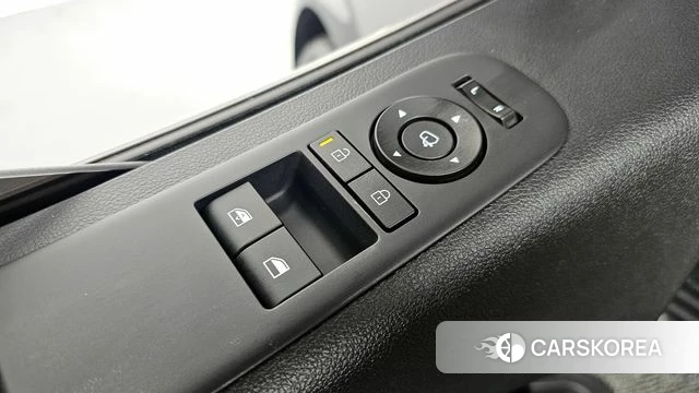 Hyundai The New Staria 2026 Серый из Кореи, фото 5