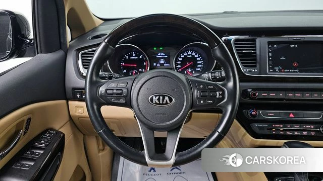 Kia The New Carnival 2019 Черный из Кореи, фото 5