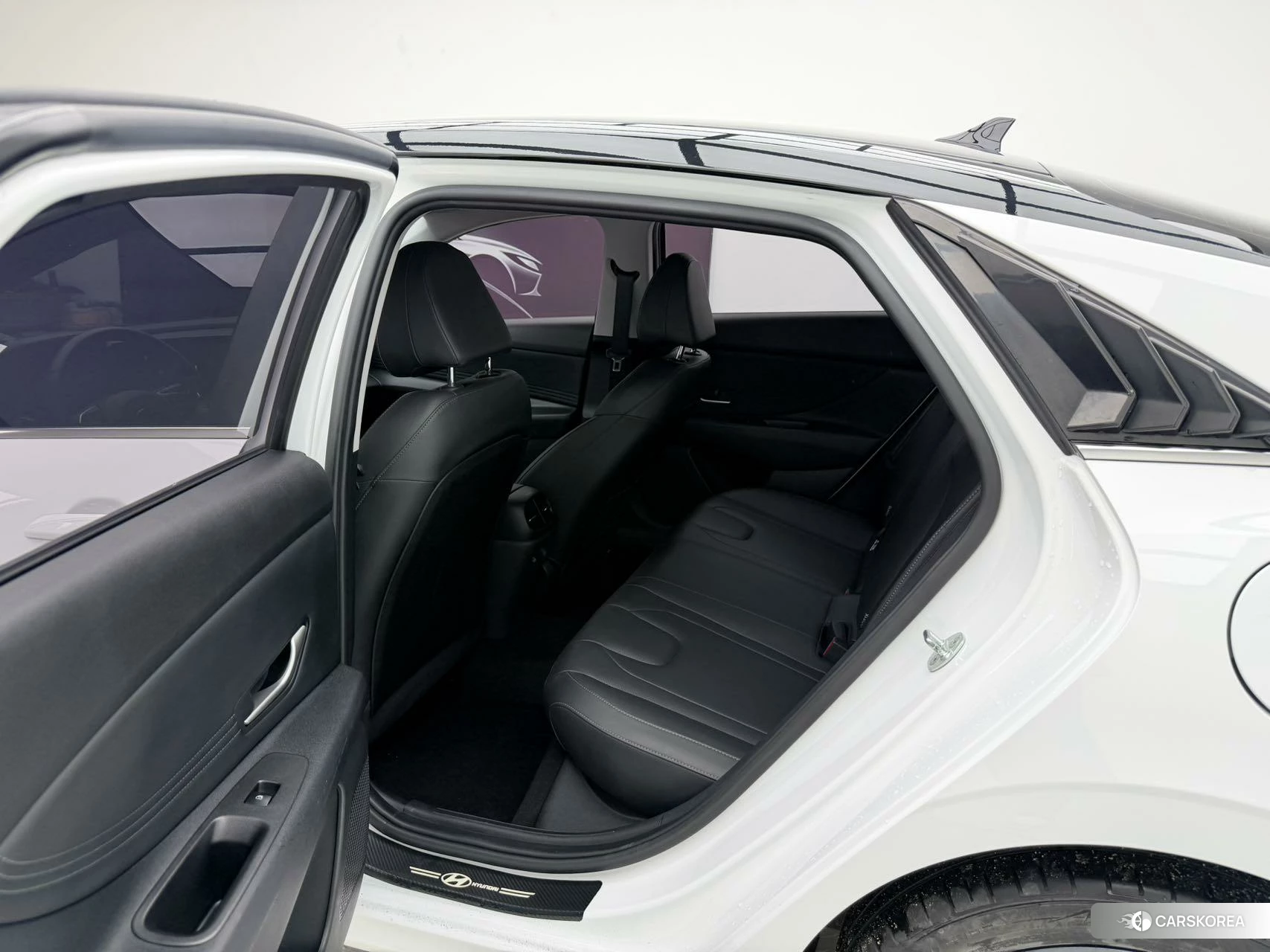 Hyundai Elantra 2022 Белый из Китая, фото 5