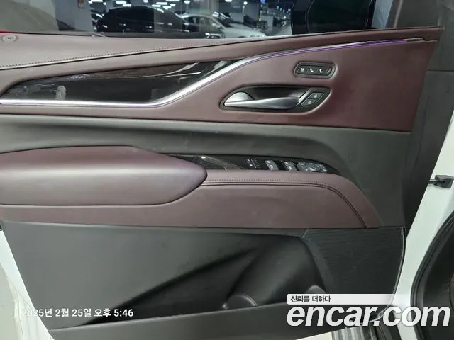 Cadillac Escalade 5th Generation 2023 Белый из Кореи, фото 5