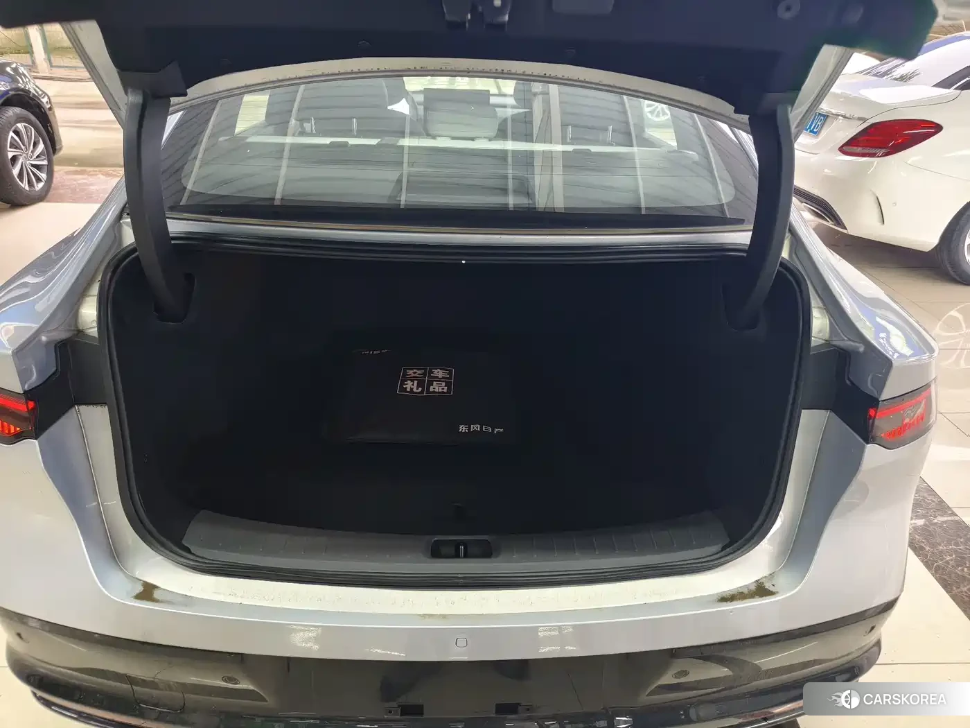 Nissan N7 2026 Silver/gray из Китая, фото 5