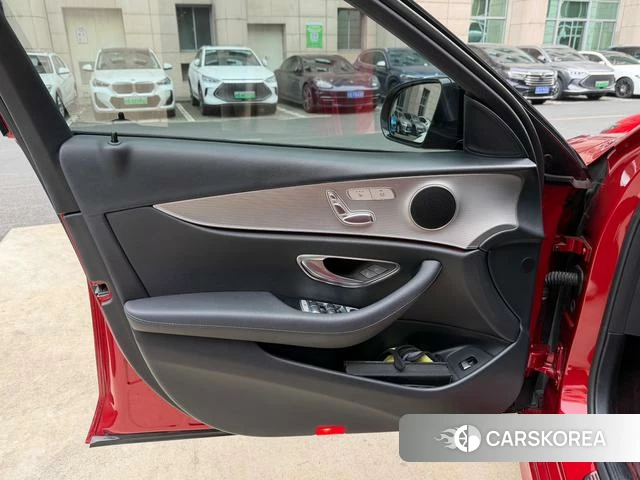 Mercedes-Benz E-class 2018 Красный из Китая, фото 5