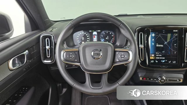 Volvo XC40 2021 Черный из Кореи, фото 5