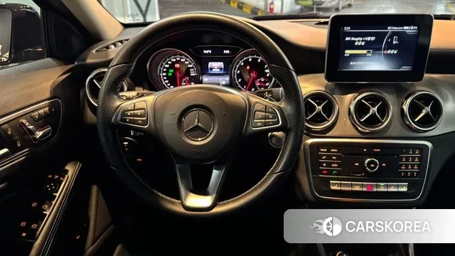 Mercedes-Benz GLA-Class X156 2018 Черный из Кореи, фото 5