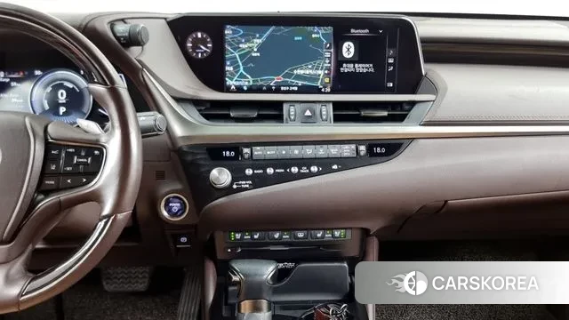 Lexus ES300h 7th generation 2021 Черный из Кореи, фото 5