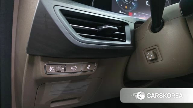 Kia K8 2023 Белый из Кореи, фото 5