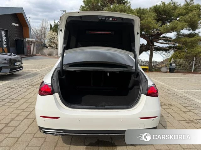 Mercedes-Benz E-Class W214 2024 Белый из Кореи, фото 5