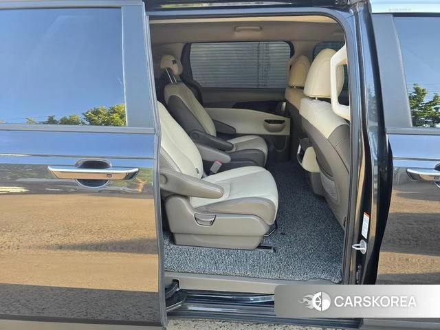 Kia Carnival 4th generation 2020 Серый из Кореи, фото 5