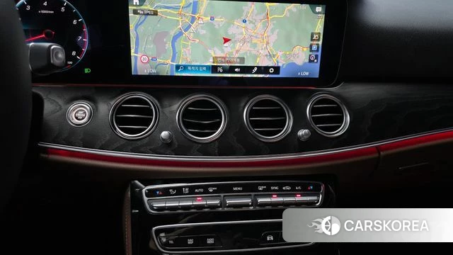 Mercedes-Benz E-Class W213 2023 Черный из Кореи, фото 5