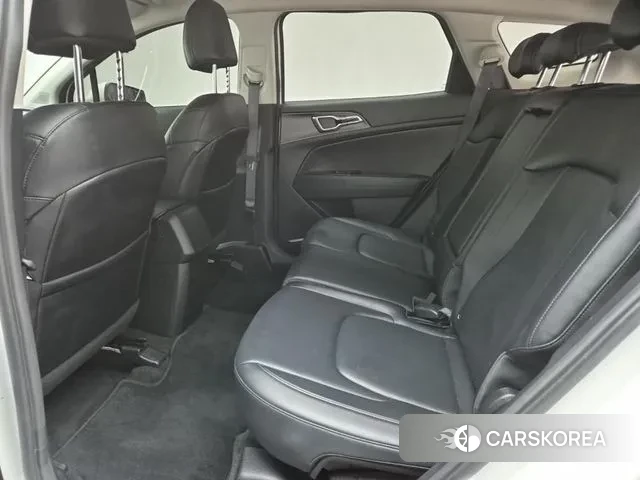 Kia Sportage 5th Generation 2022 Белый из Кореи, фото 5