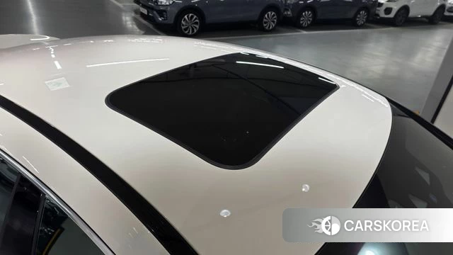 Mercedes-Benz AMG GT 2024 Белый из Кореи, фото 5