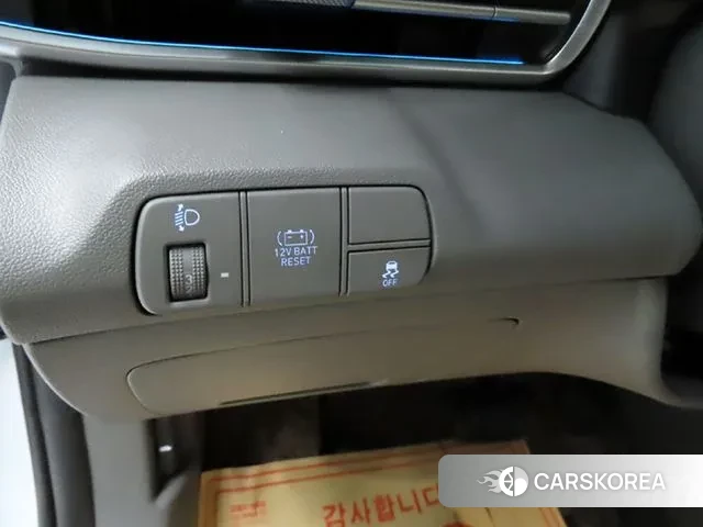 Hyundai The New Avante Hybrid (CN7) 2025 Белый из Кореи, фото 5