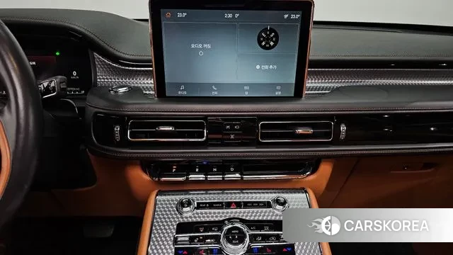 Lincoln Aviator 2nd generation 2021 Серый из Кореи, фото 5