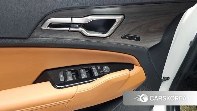 Kia Sportage 5th Generation 2023 Белый из Кореи, фото 5