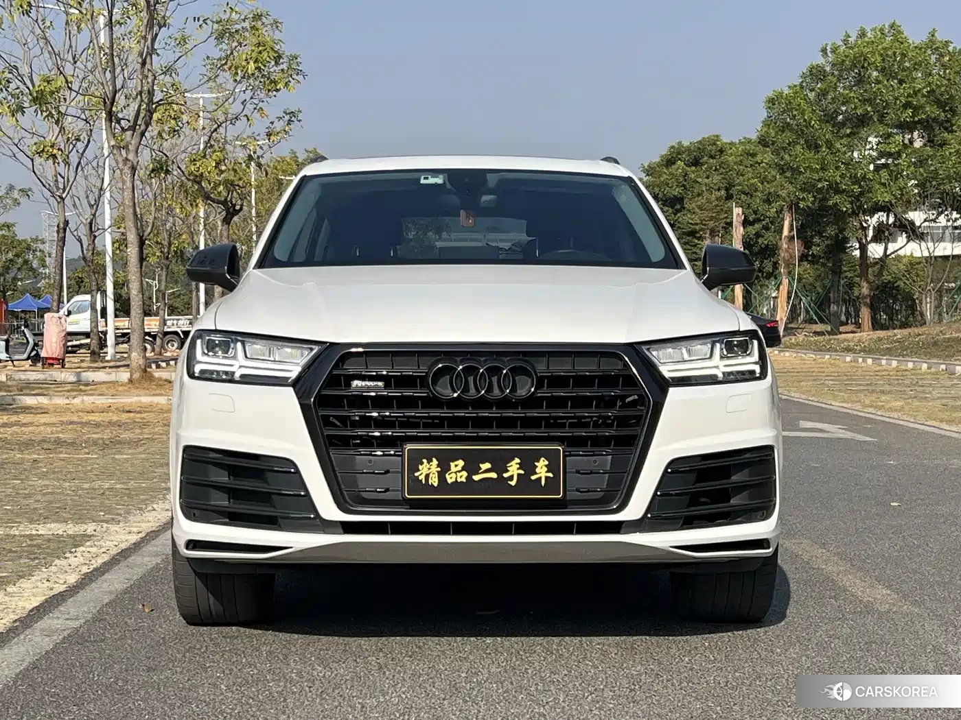 Audi Q7 2018 Белый из Китая, фото 5