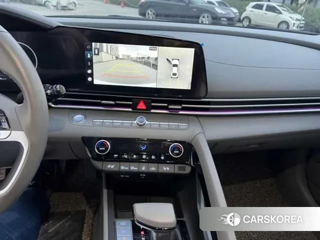 Hyundai The New Avante (CN7) 2024 Белый из Кореи, фото 5