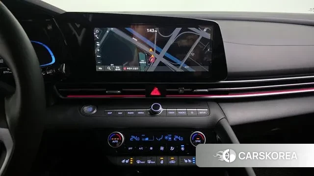 Hyundai The New Avante (CN7) 2024 Белый из Кореи, фото 5