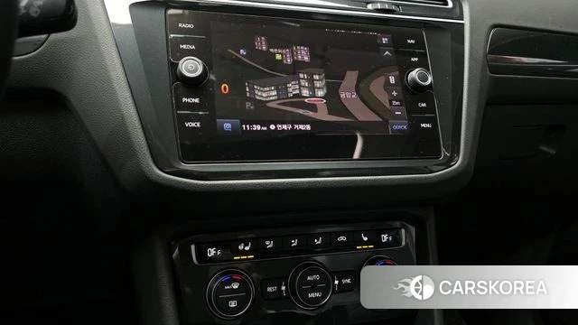 Volkswagen Tiguan second Generation 2020 Серый из Кореи, фото 5