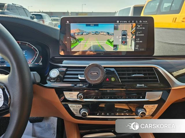 BMW 5 Series (G30) 2023 Серый из Кореи, фото 5