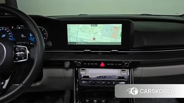 Kia Carnival 4th generation 2023 Белый из Кореи, фото 5