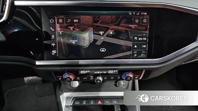 Audi Q3 (F3) 2020 Белый из Кореи, фото 5