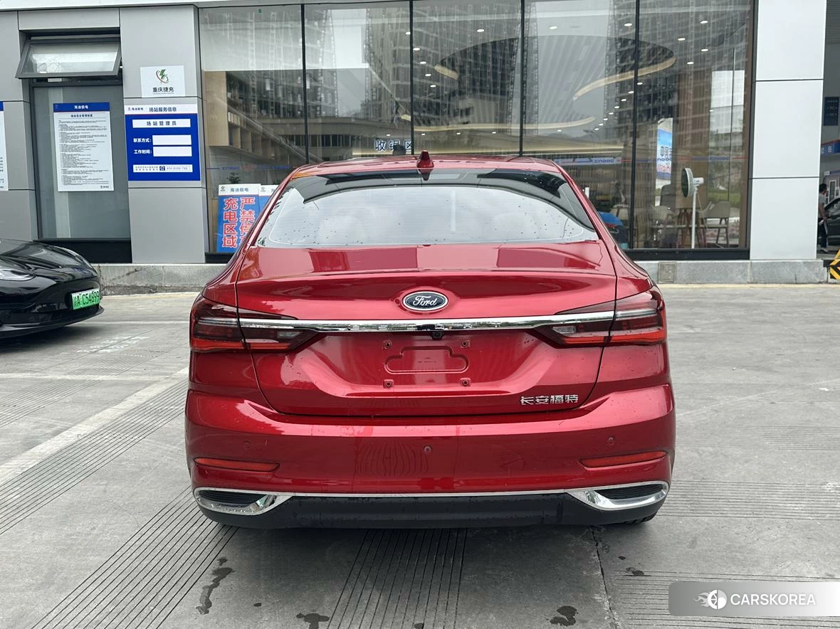 Ford Forrest 2021 Красный из Китая, фото 5