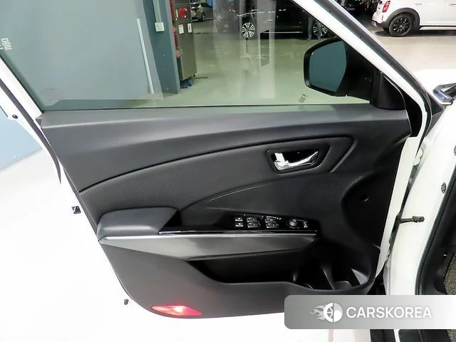 Ssangyong Berry New Tivoli 2022 Белый из Кореи, фото 5