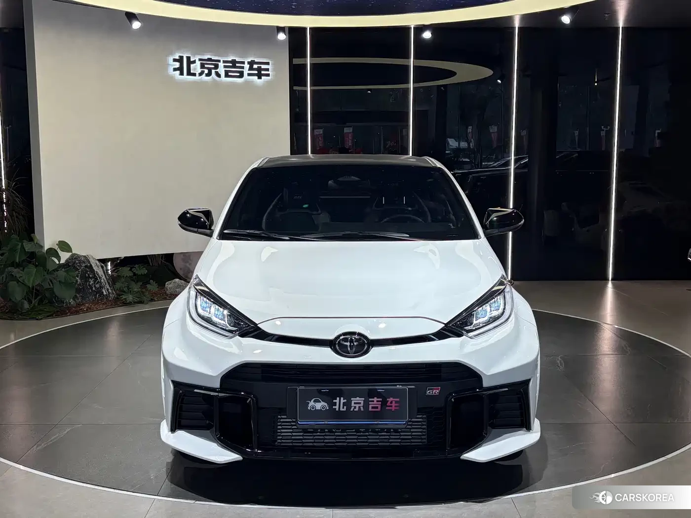 Toyota GR Yaris 2026 Белый из Китая, фото 5