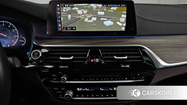 BMW 5 Series (G30) 2019 Черный из Кореи, фото 5