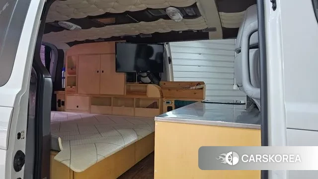 Hyundai The New Grand Starex 2019 Белый из Кореи, фото 5