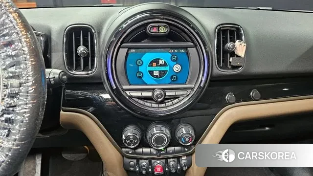 Mini Cooper Countryman 2018 Черный из Кореи, фото 5