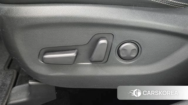 Kia Sportage The Bold 2018 Белый из Кореи, фото 5