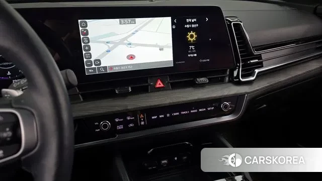 Kia Sportage 5th Generation 2023 Белый из Кореи, фото 5