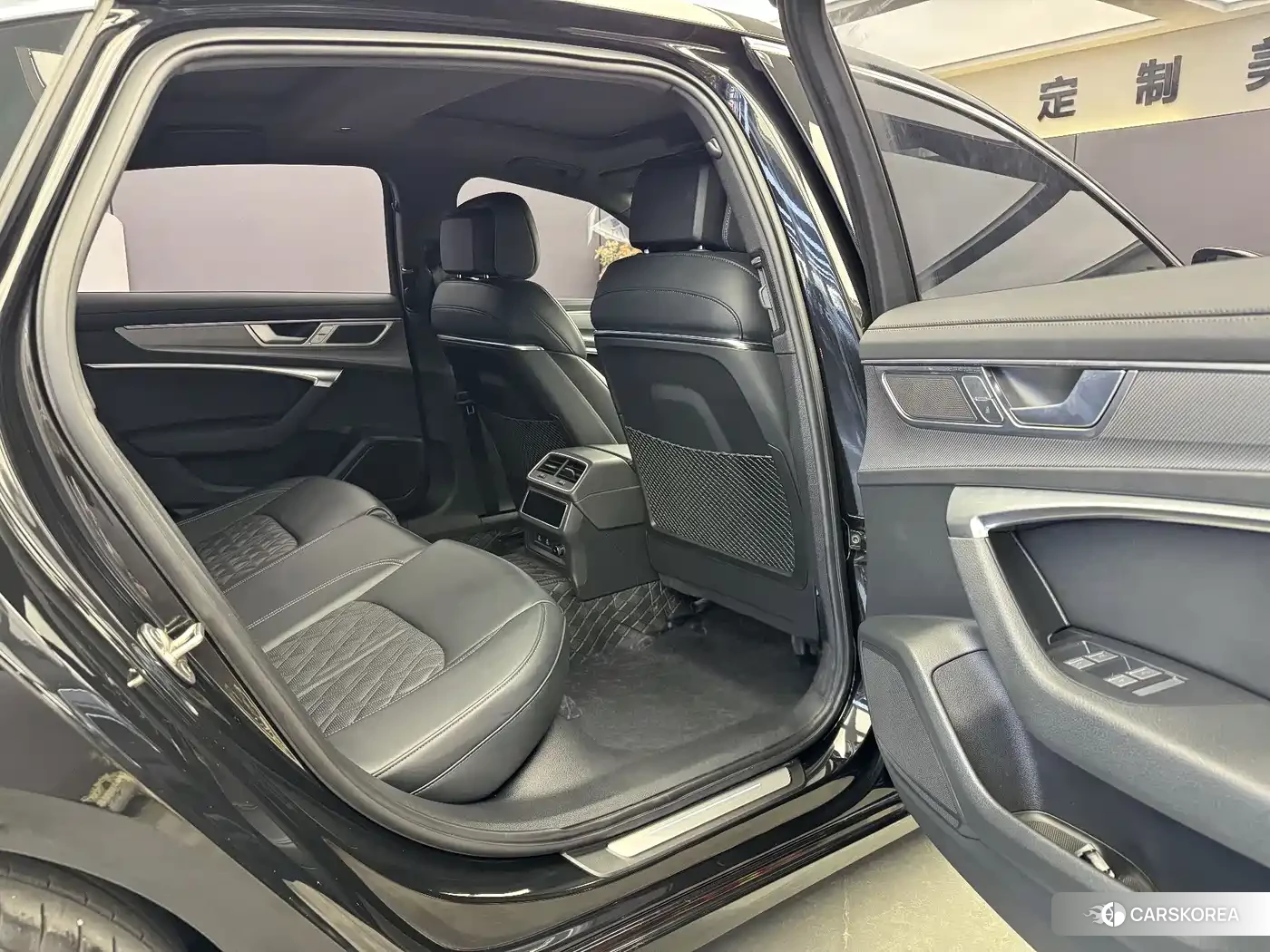 Audi A6L 2025 Черный из Китая, фото 5