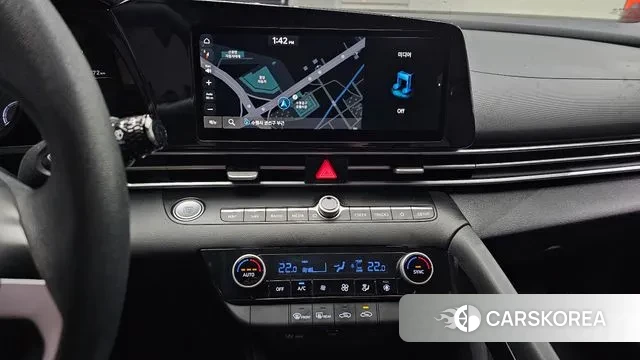 Hyundai Avante Hybrid (CN7) 2021 Белый из Кореи, фото 5