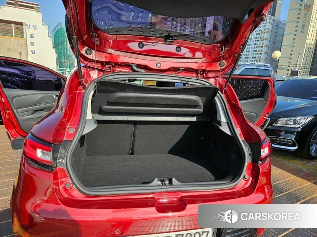 Renault Korea (Samsung) Clio 2018 Красный из Кореи, фото 5