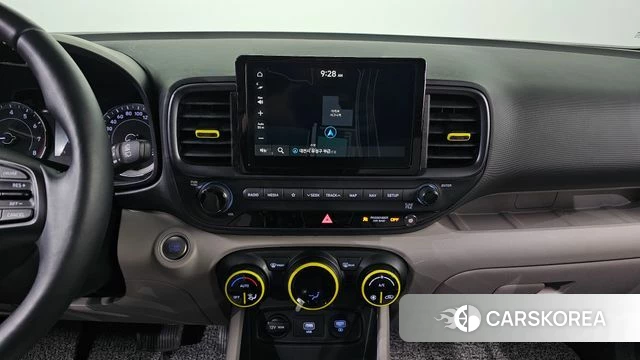 Hyundai Venue 2020 Серебристо-серый из Кореи, фото 5