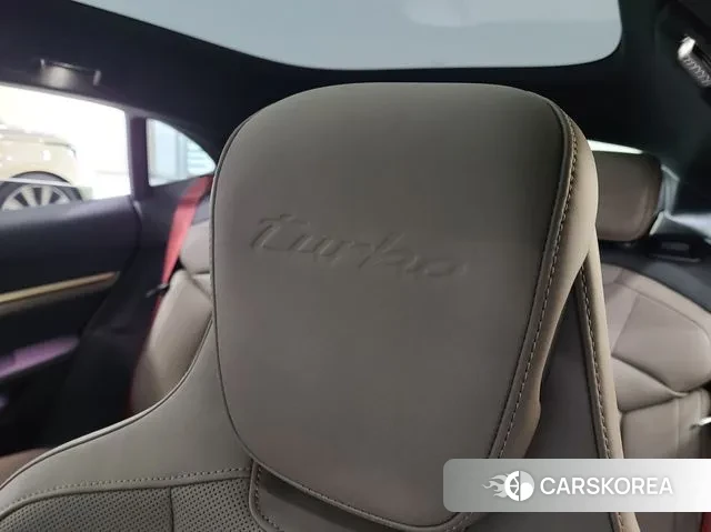 Porsche Taycan 2024 Цвет тростника из Кореи, фото 5