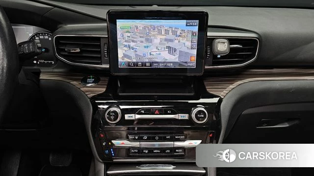 Ford Explorer 6th Generation 2021 Белый из Кореи, фото 5